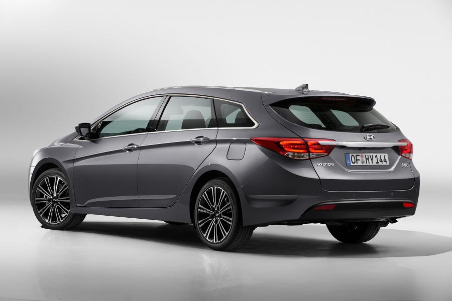  Hyundai i40 Wagon 2015 года  (фото 22 из 30)